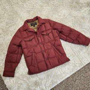 Filson Goose Down Puffer Coat XS Red Shirt Jac Lightweight Jacket Quilted Warm